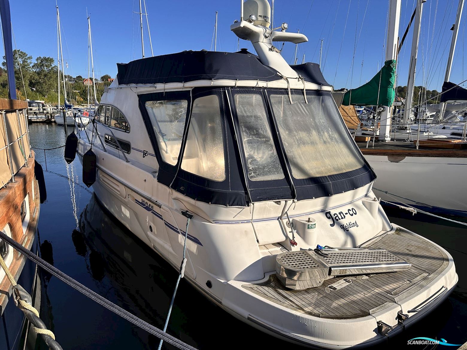 Sealine 360 F