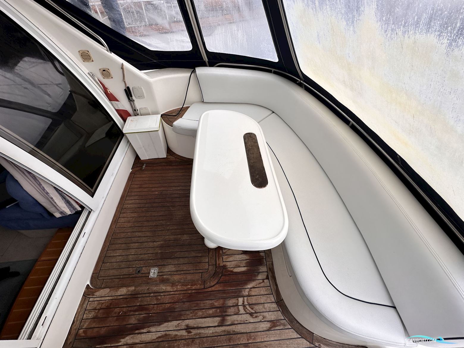 Sealine 360 F