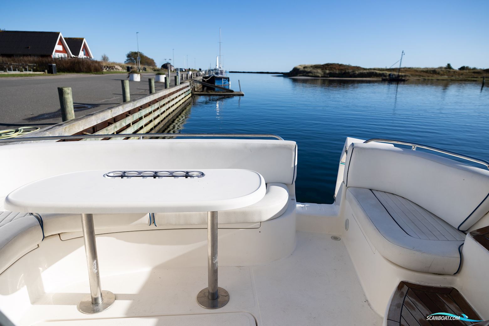 Sealine 360