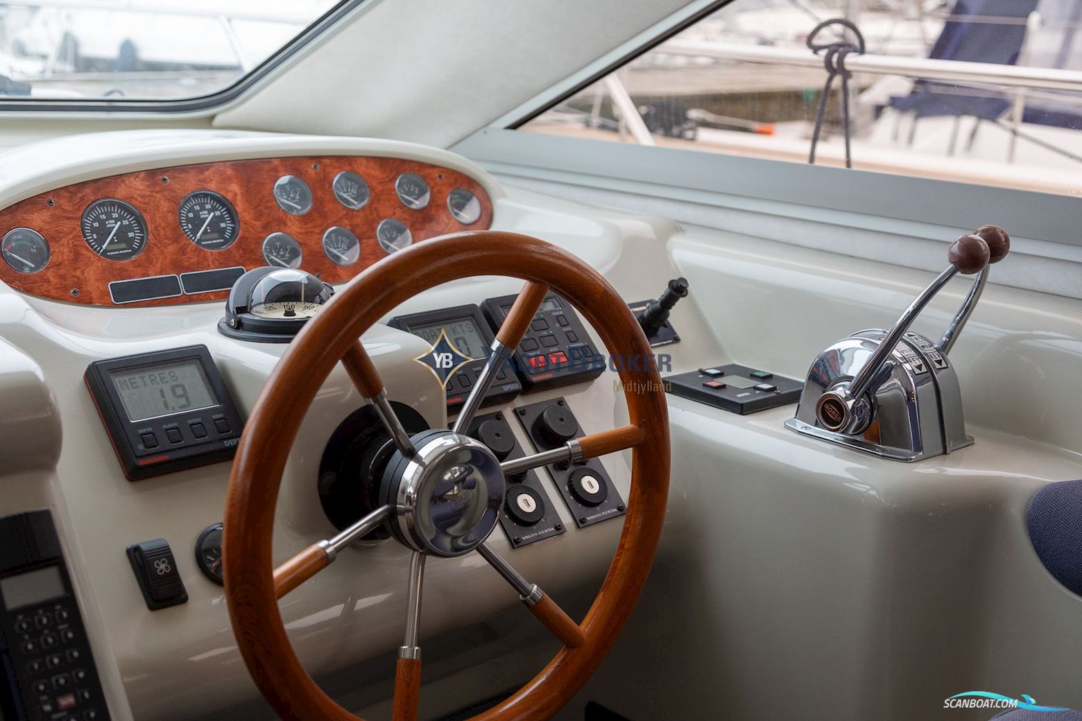 Sealine 420 Statesman