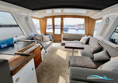 Sealine 47 Motorbåt 2011, med Volvo Penta Ips 600 motor, Finland