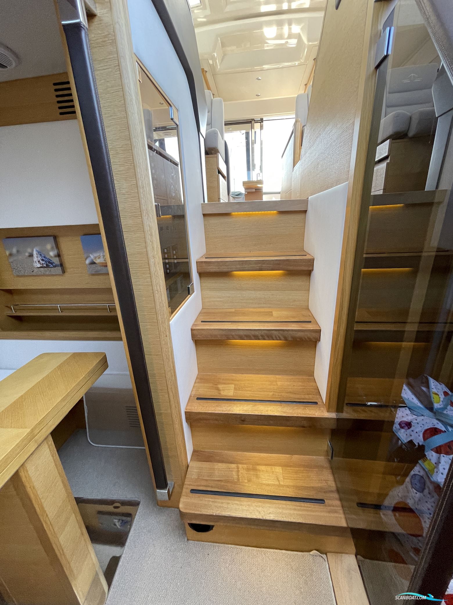 Sealine C 48