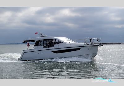 Sealine C330 Motorbåt 2017, med Volvo Penta motor, England