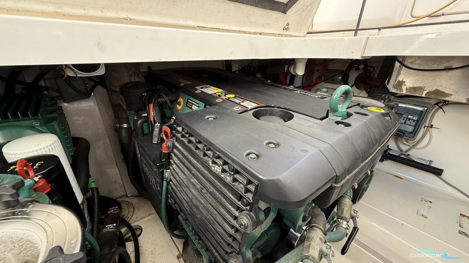 Sealine F 34 FLYBRIDGE