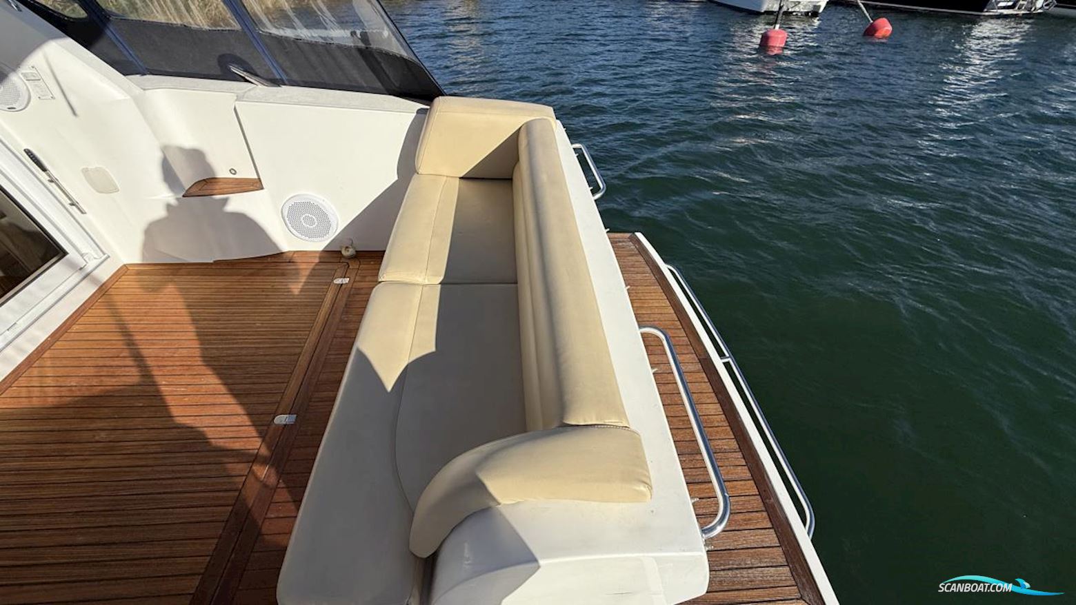 Sealine F 34 FLYBRIDGE