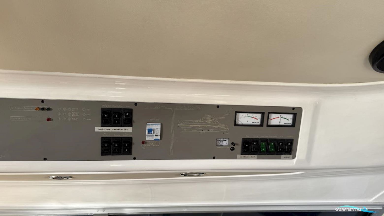 Sealine F 34 Flybridge