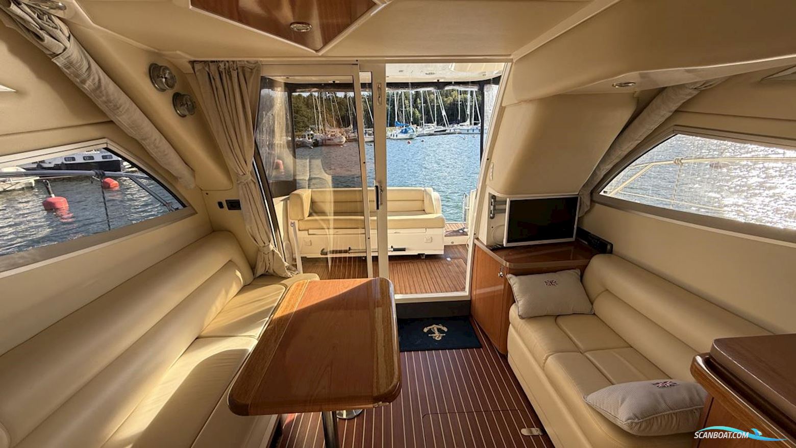 Sealine F 34 Flybridge