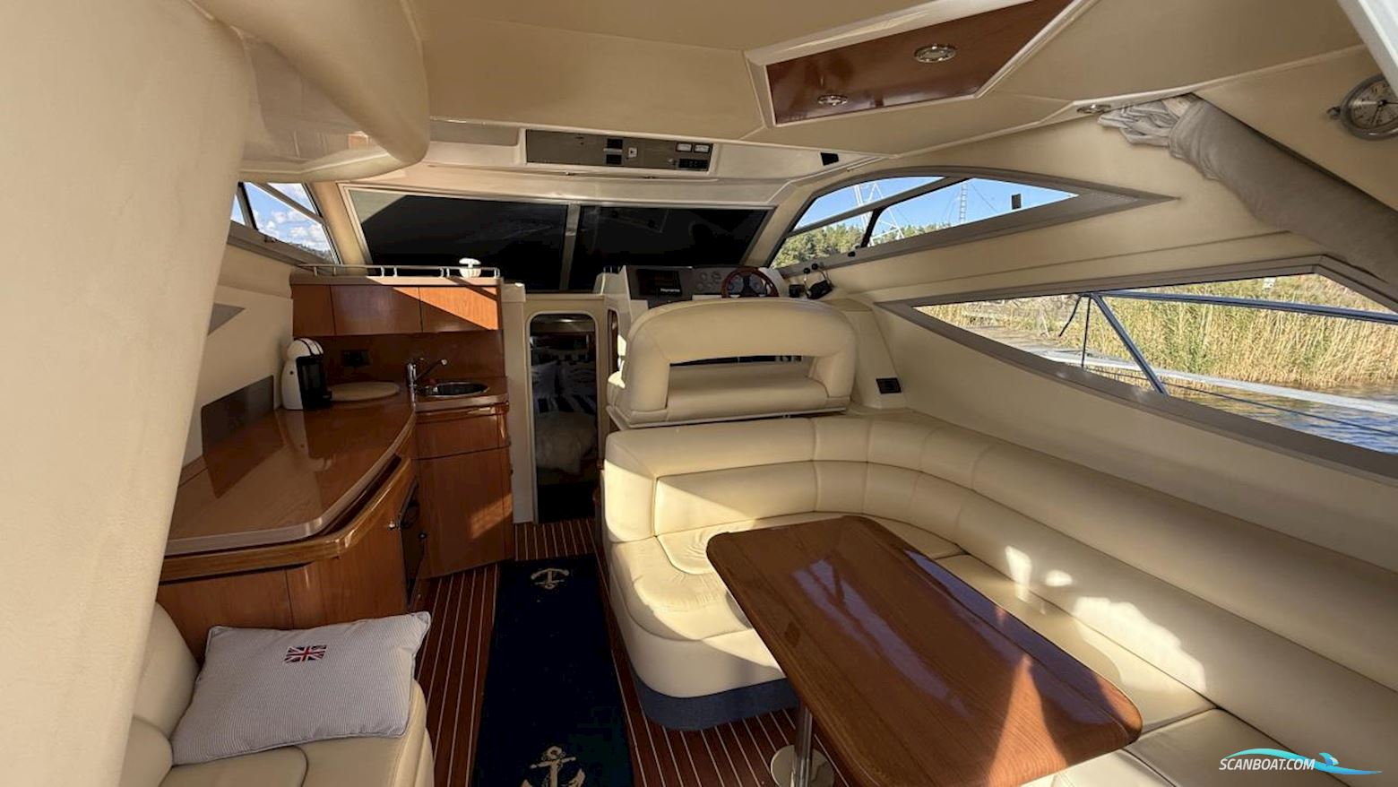 Sealine F 34 Flybridge