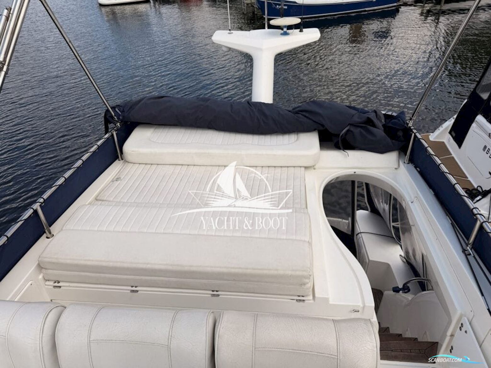Sealine F 34