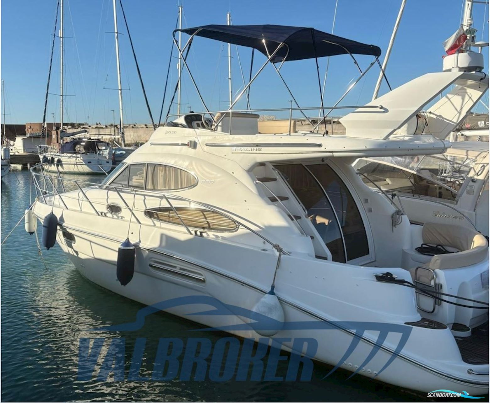 Sealine F 37
