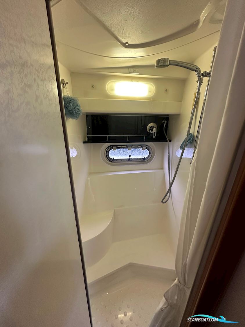 Sealine F37