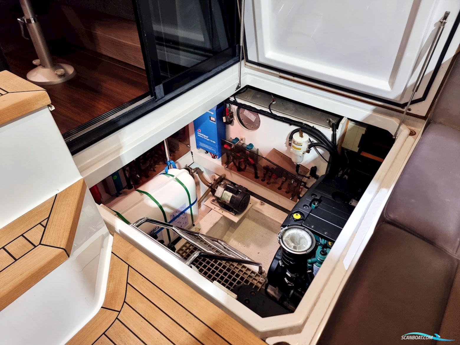 Sealine F380 Volvo Penta D6-330 EVC