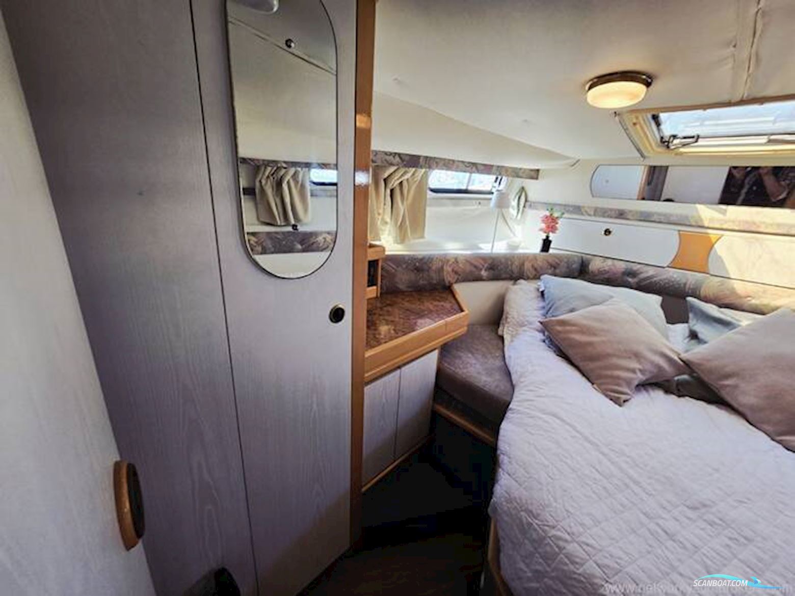 Sealine International 320 Statesman