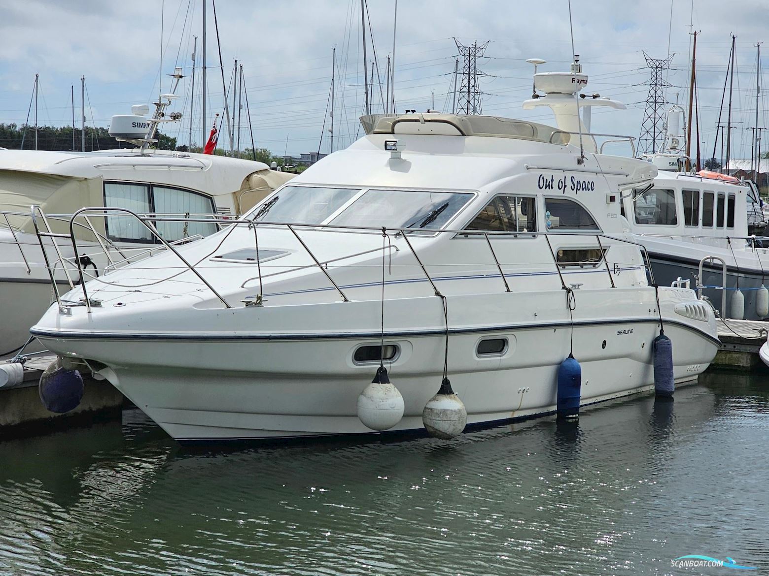 Sealine International F33 Motorbåt 1997, med Volvo Penta AD41P-A motor, England