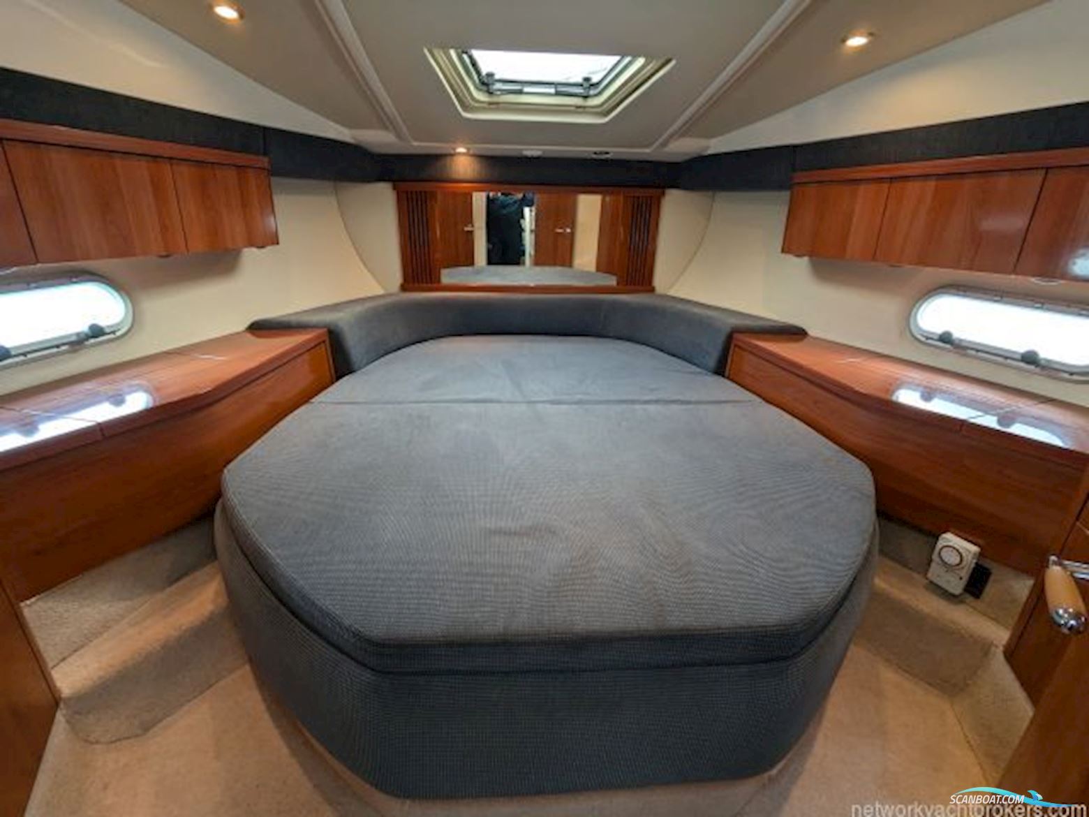 Sealine International F34