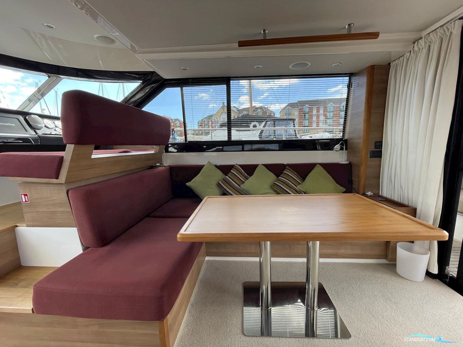 Sealine International F42