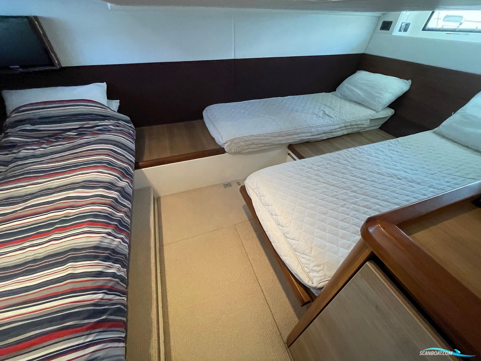 Sealine International F42