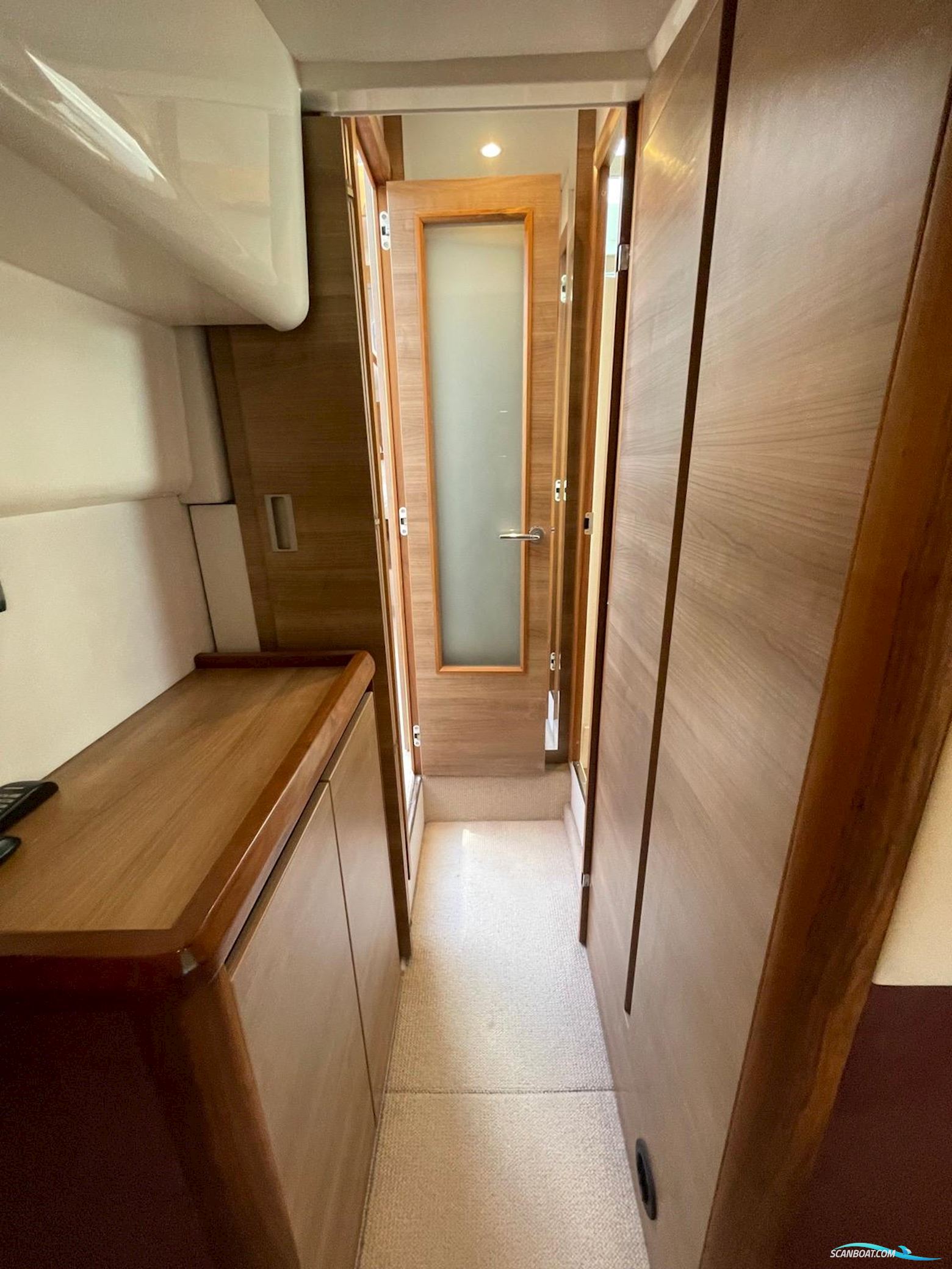 Sealine International F42