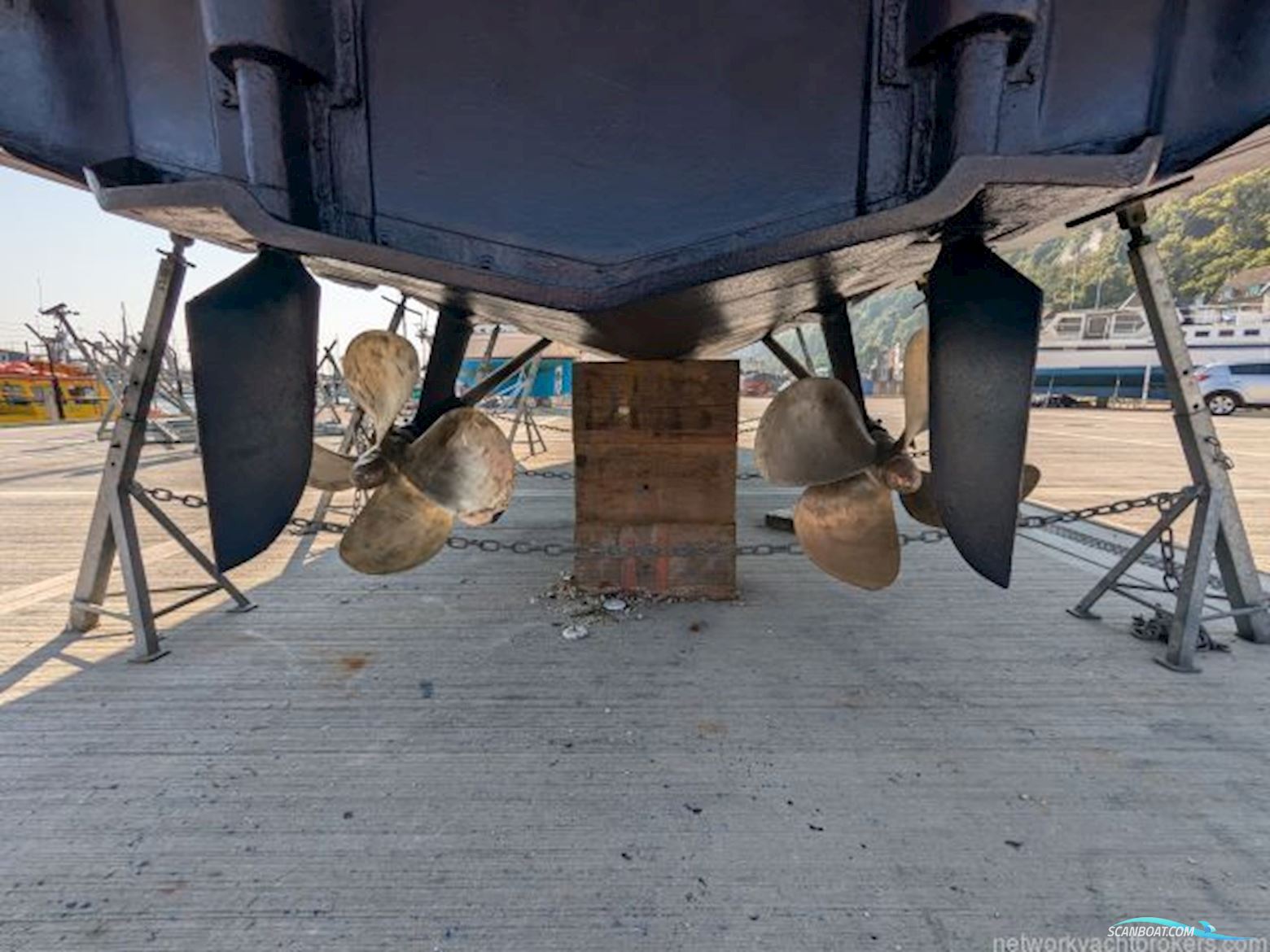 Sealine International F43