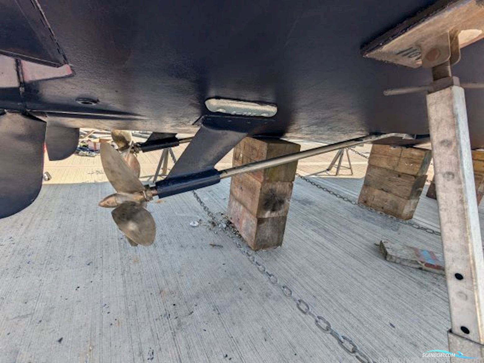 Sealine International F43