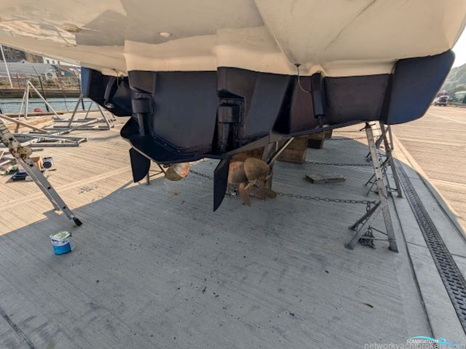 Sealine International F43