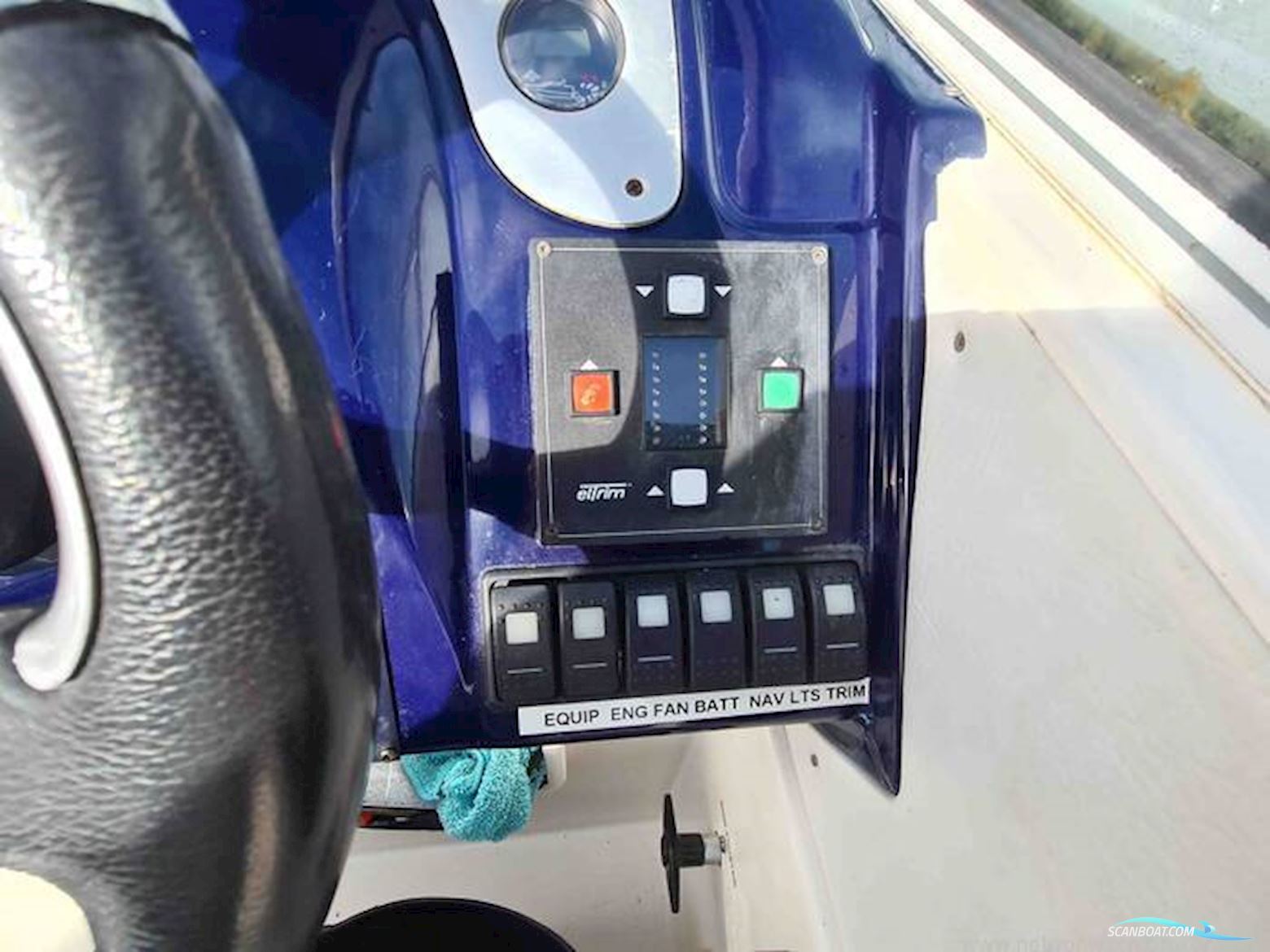 Sealine International S23 Sports Cruiser