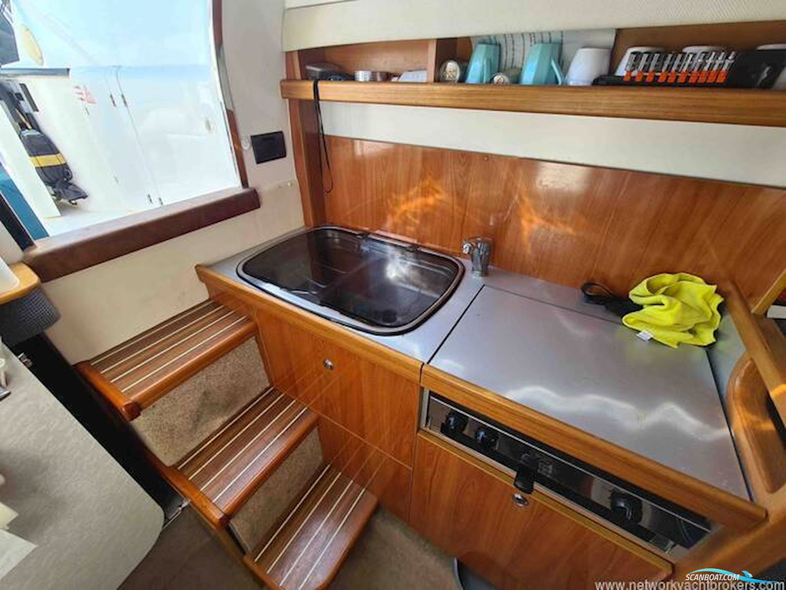 Sealine International S23 Sports Cruiser