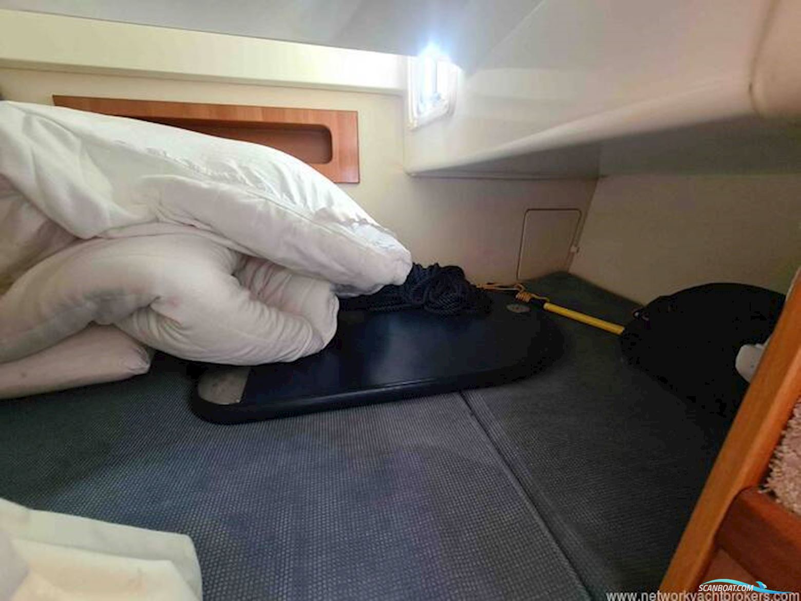 Sealine International S23 Sports Cruiser