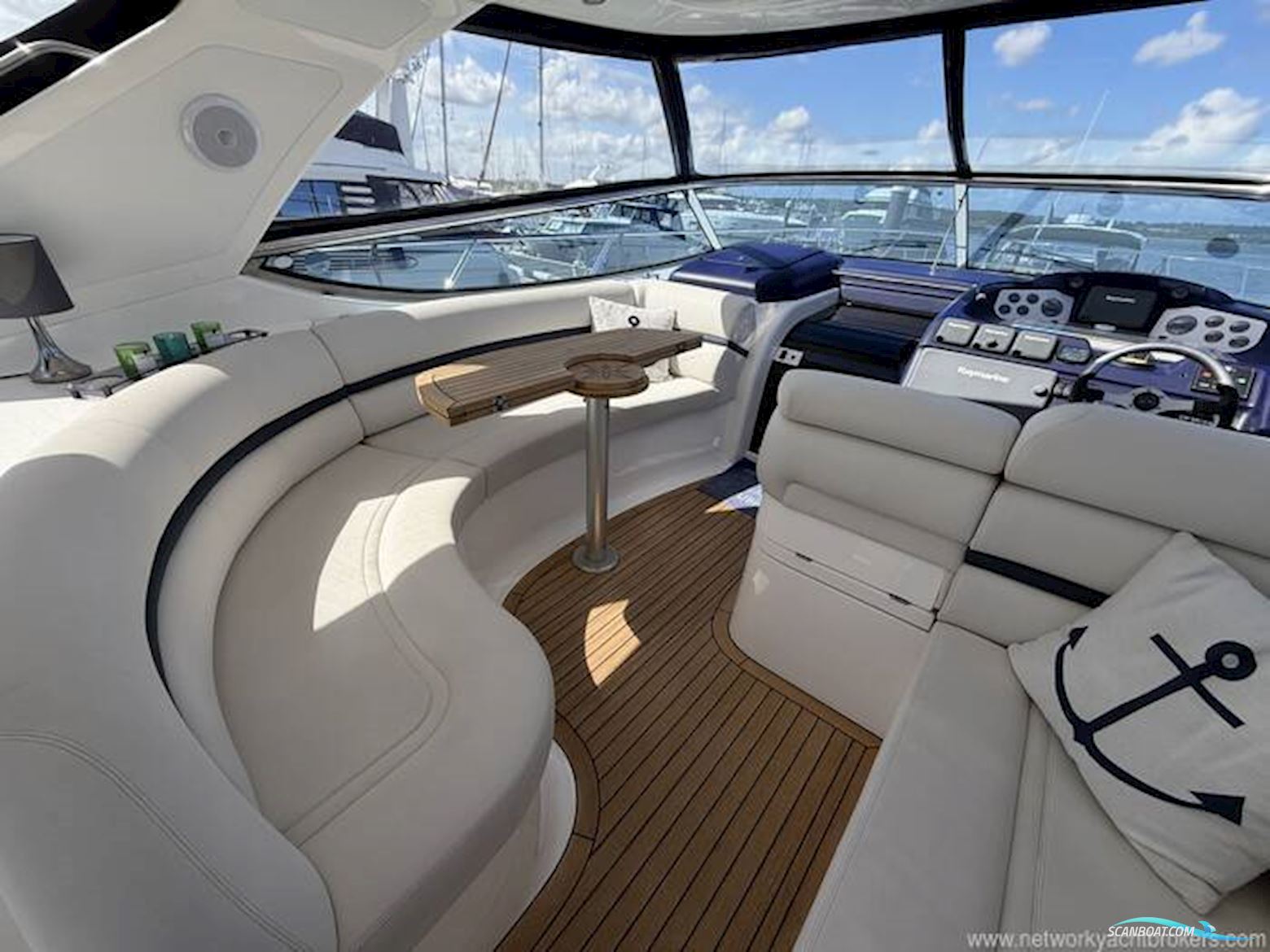 Sealine International S42