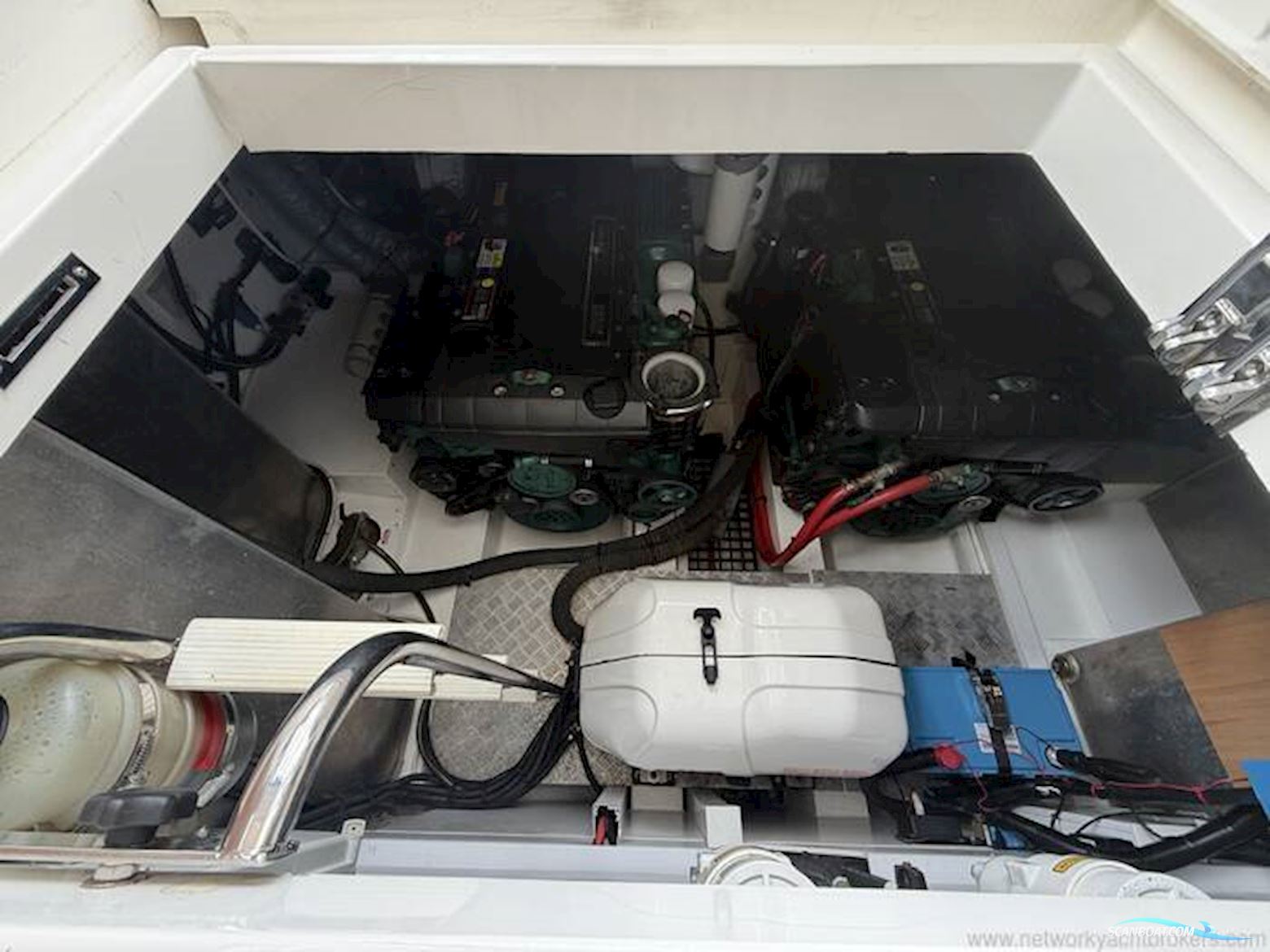 Sealine International SC35