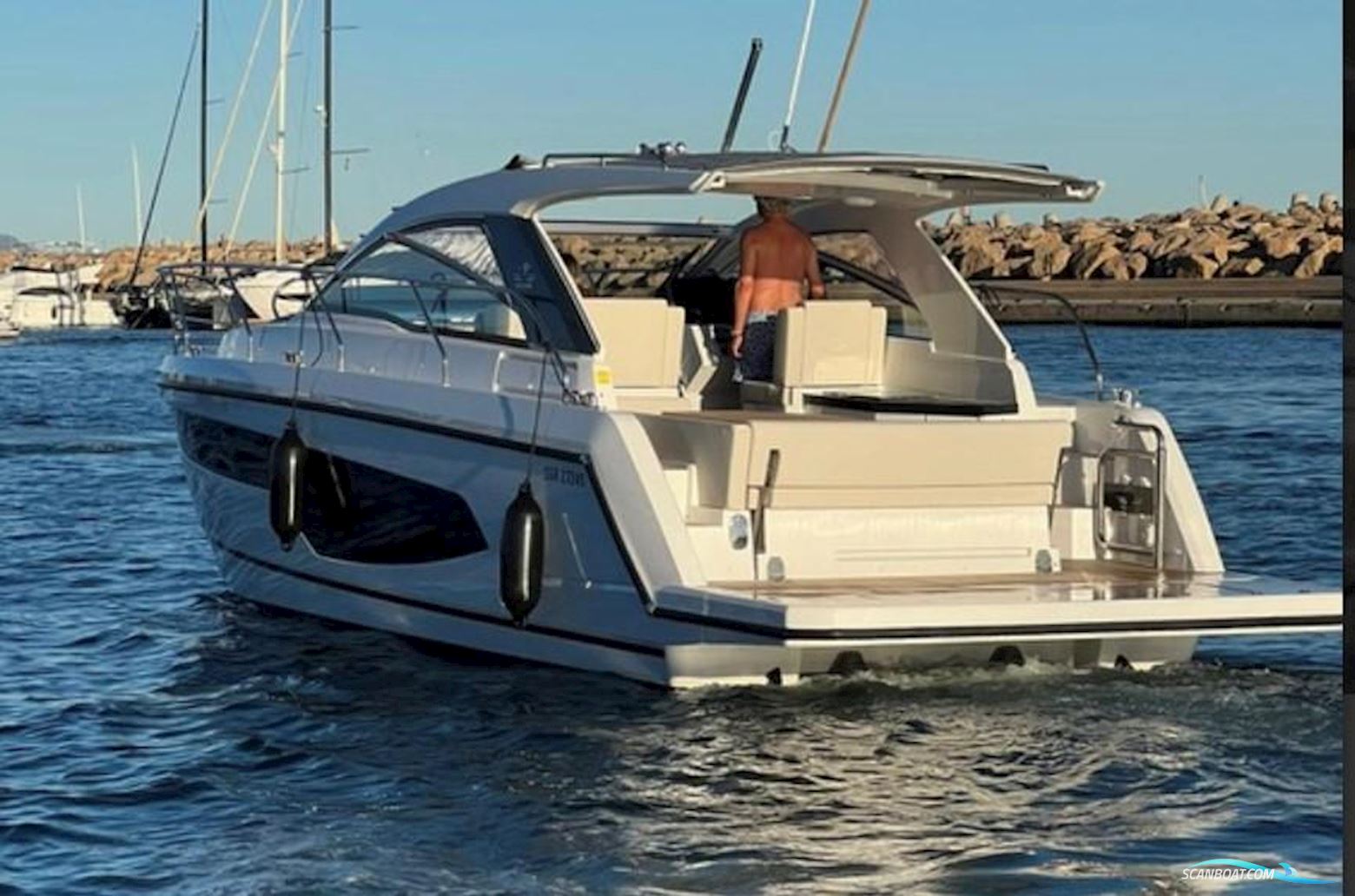 Sealine S 335 Motorbåt 2022, med Volvo Penta D3-220 motor, Spanien