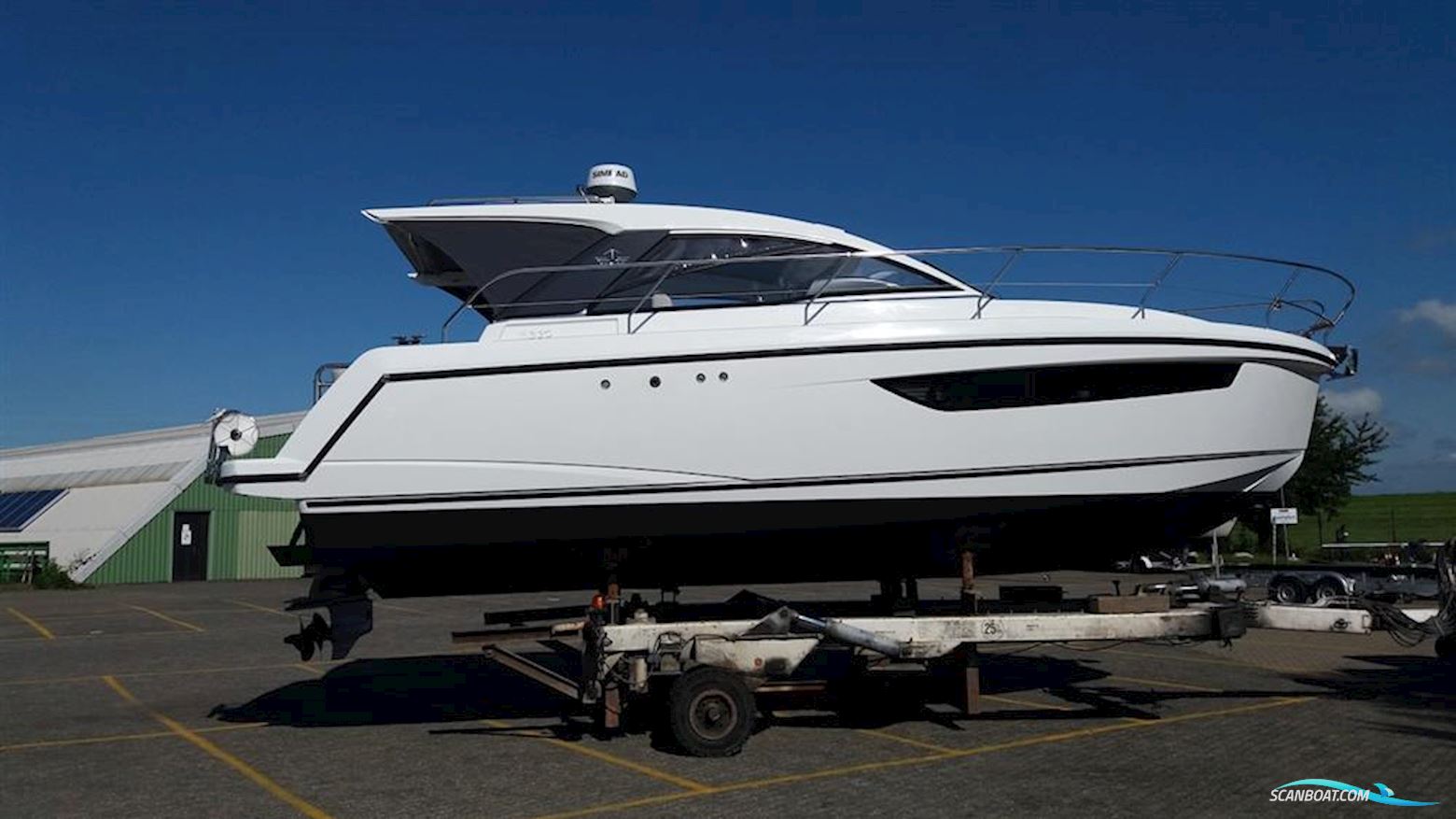 Sealine S330