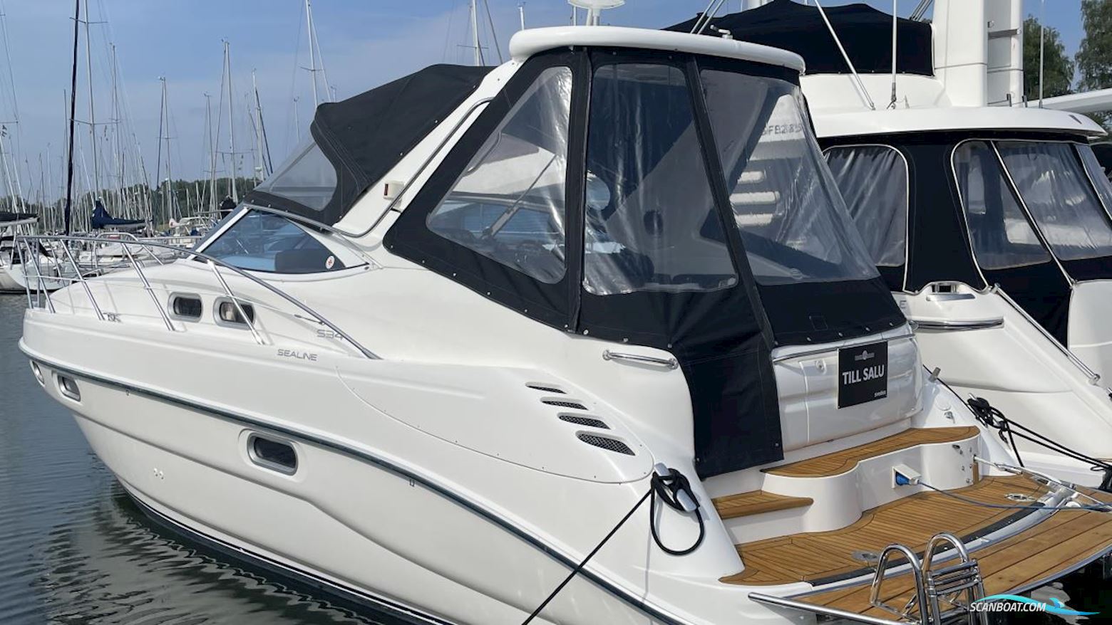 Sealine S34 Motorbåt 2004, med 2x Volvo Penda KAD44 EDC motor, Sverige