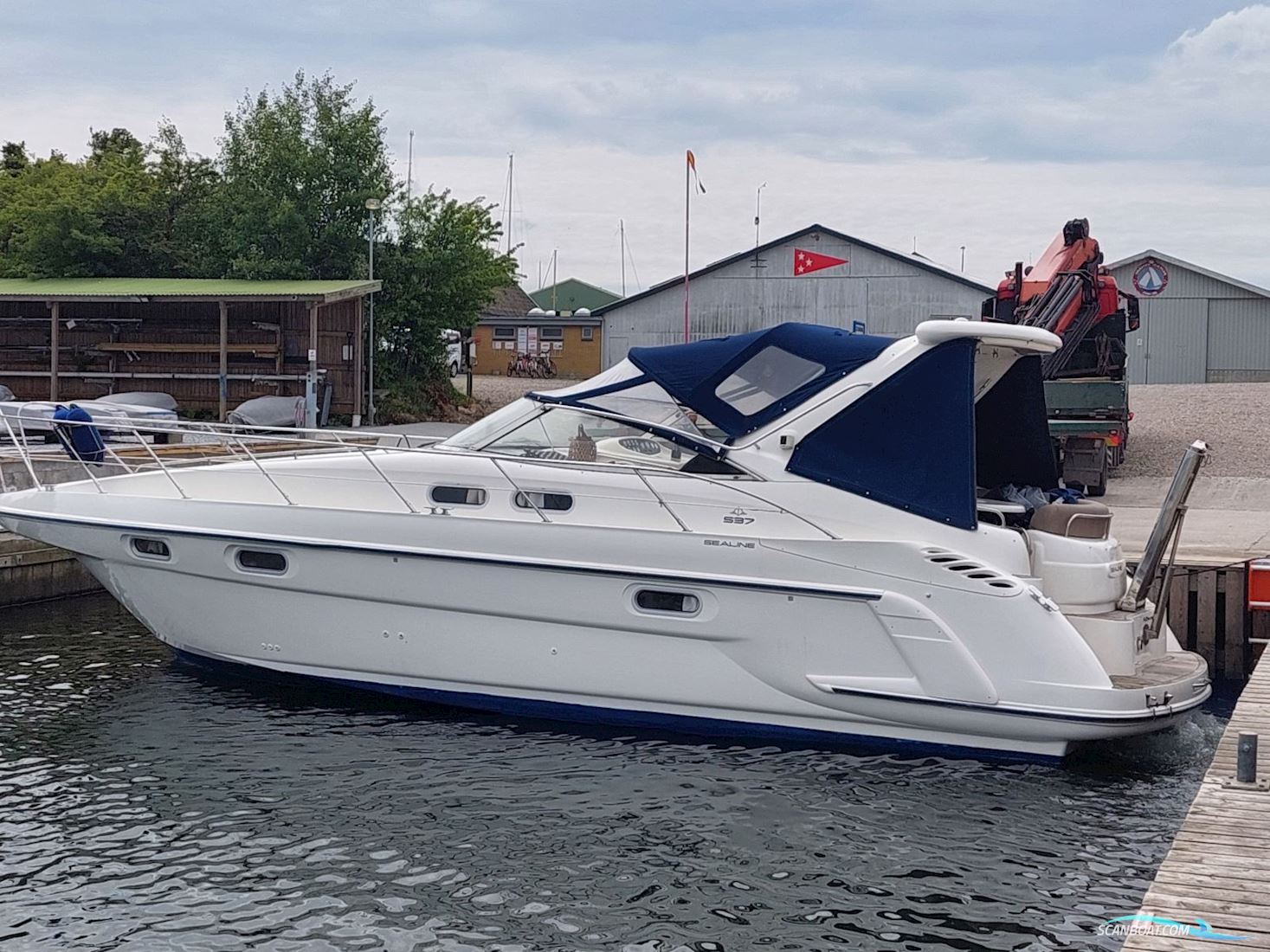 Sealine S37 Motorbåt 2001, med Volvo Penta Kamd44 motor, Danmark