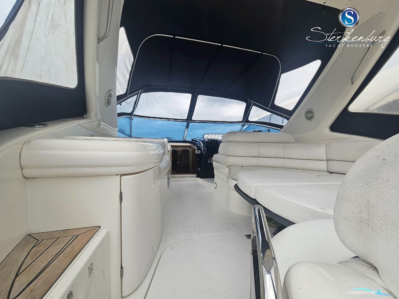 Sealine S37