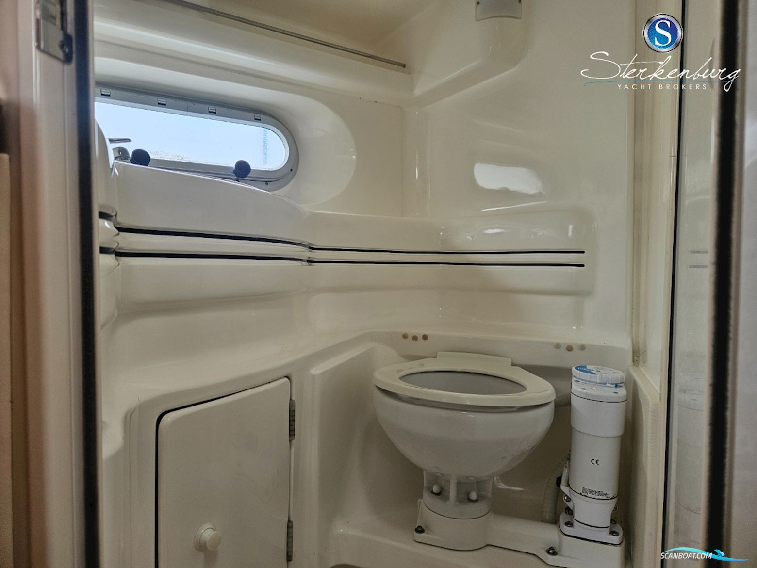 Sealine S37