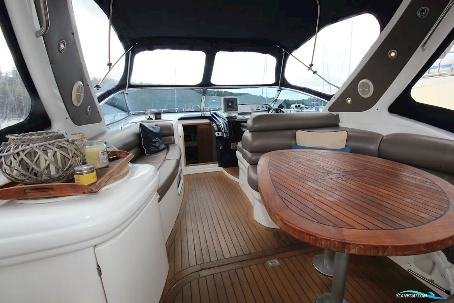 Sealine S37