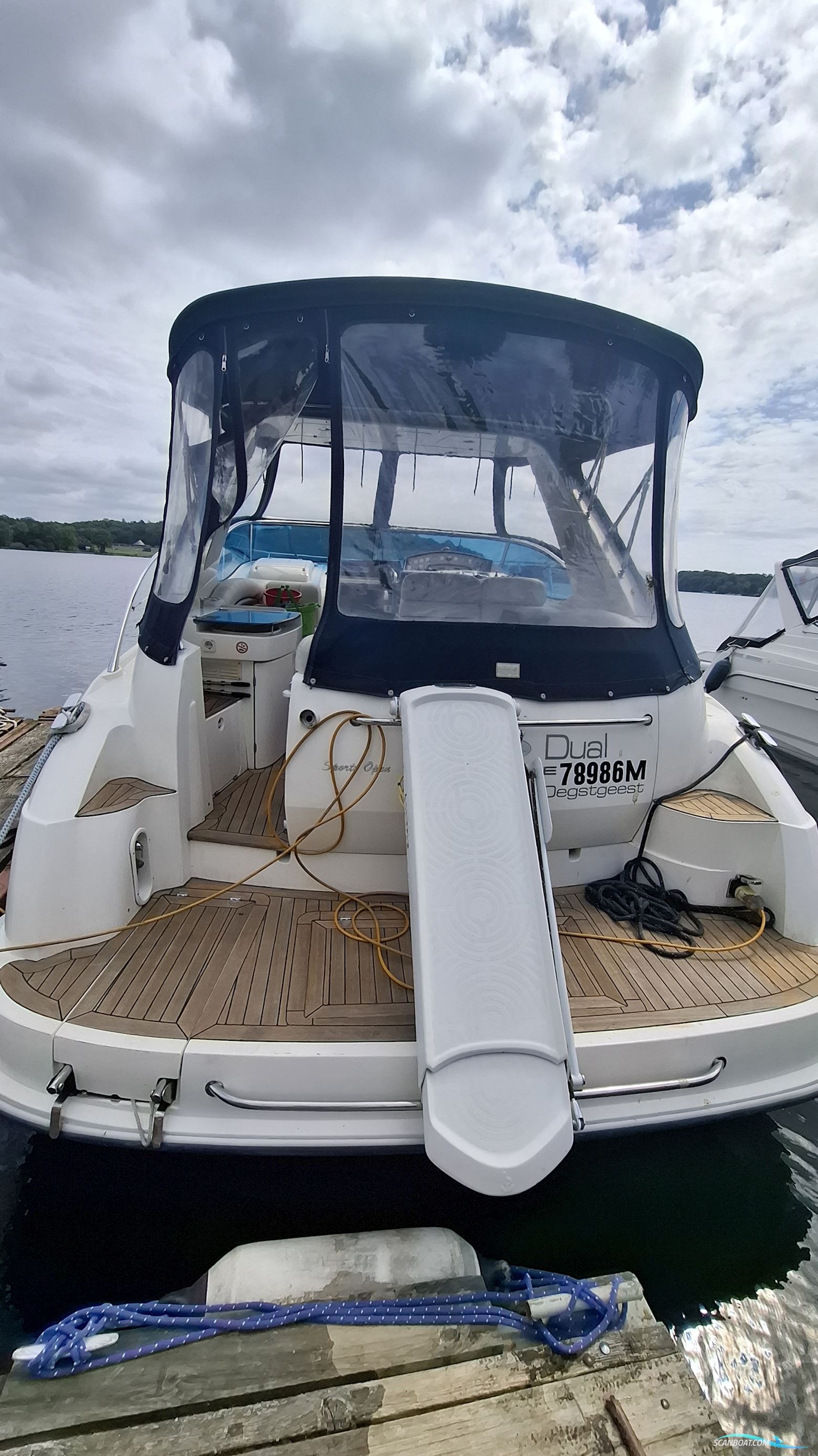 Sealine S38 Sports open