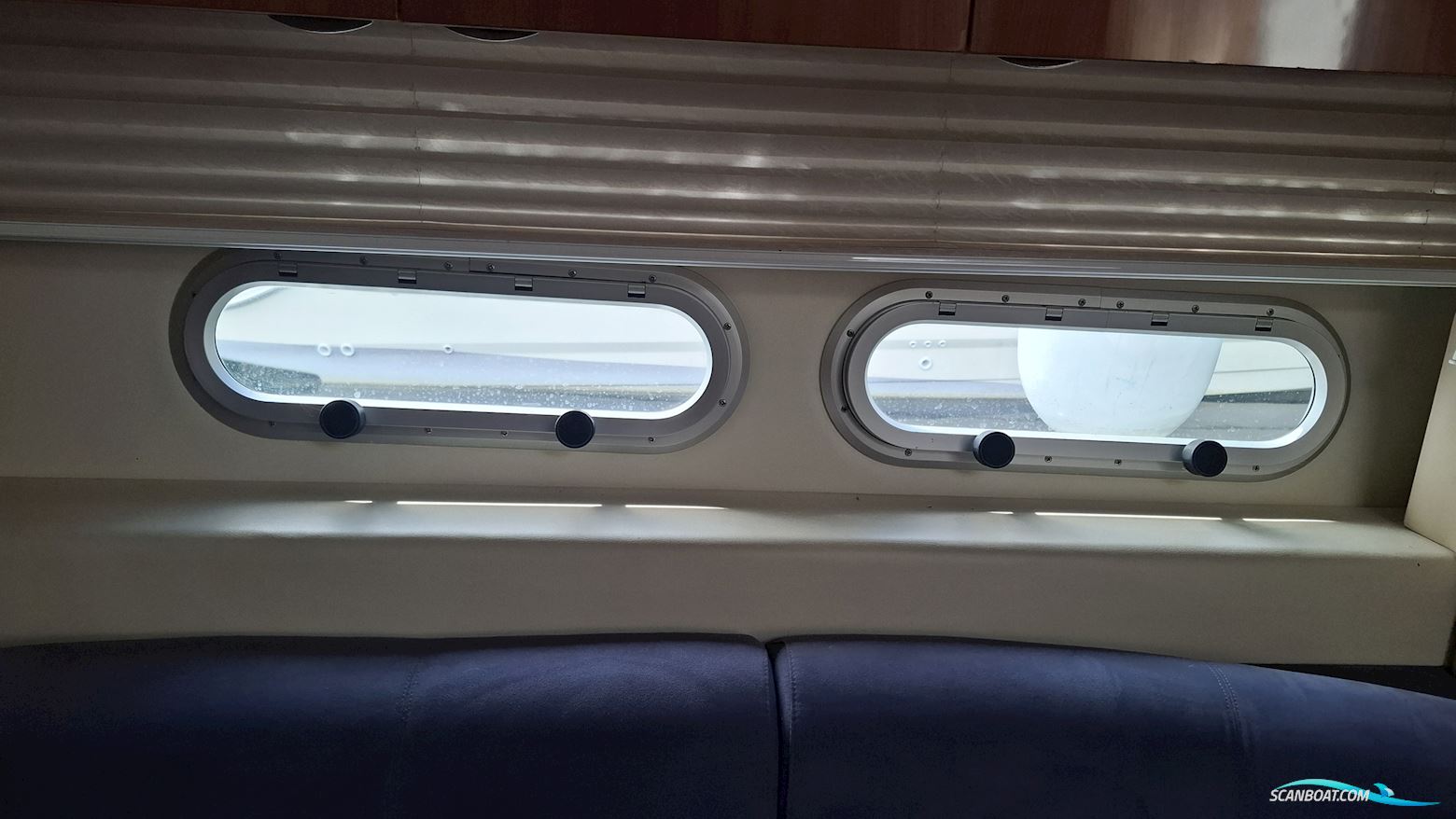 Sealine S38 Sports open