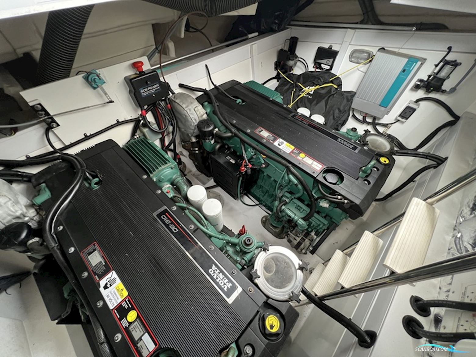 Sealine S42