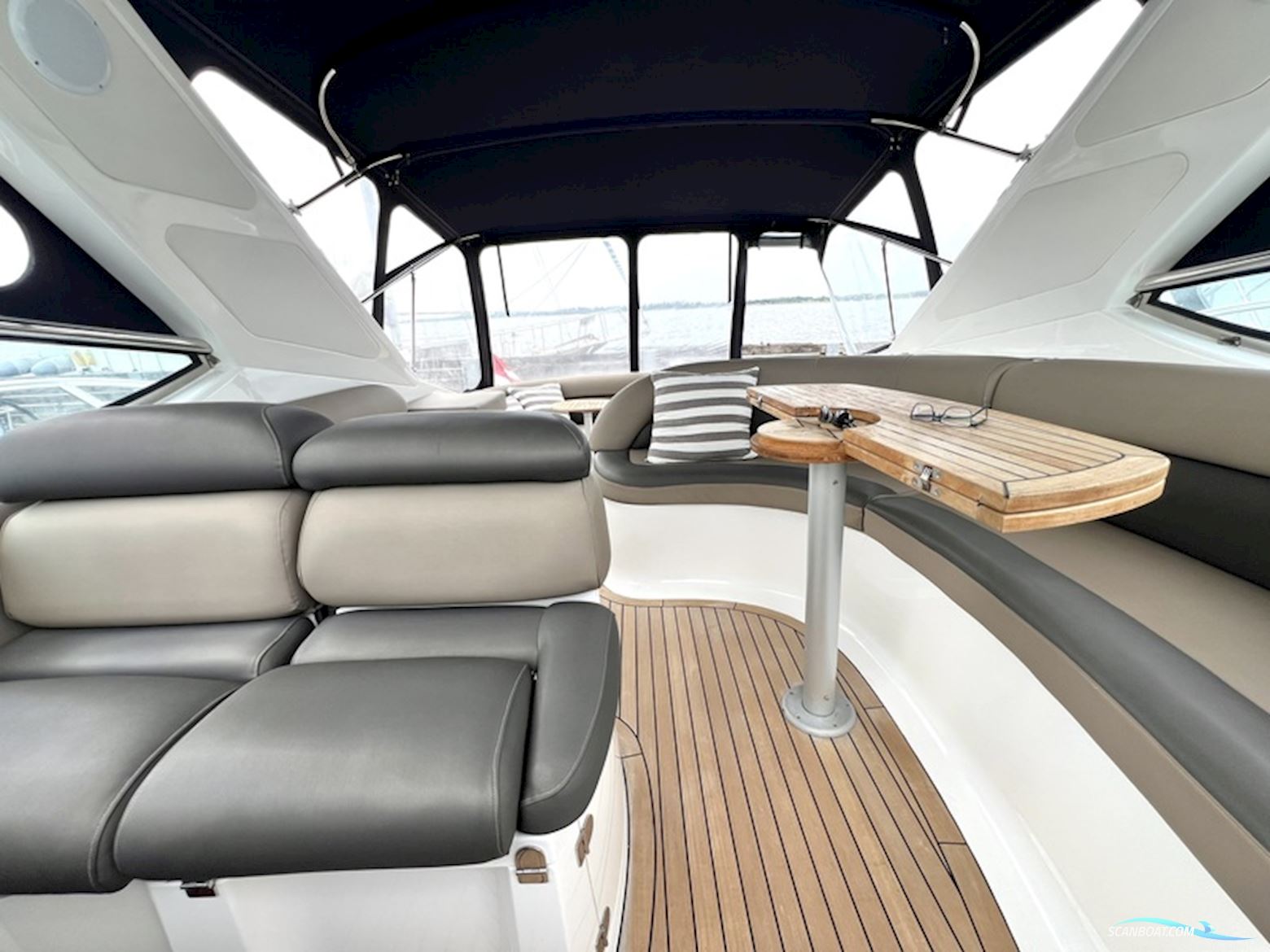 Sealine S42