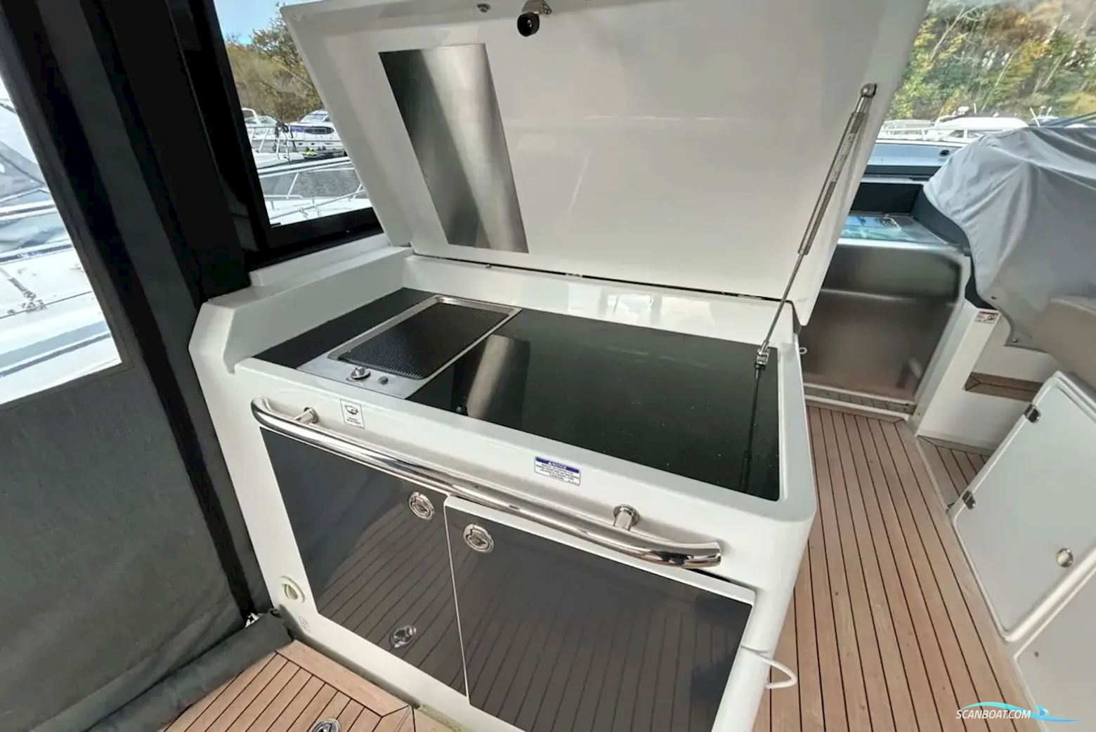 Sealine S450