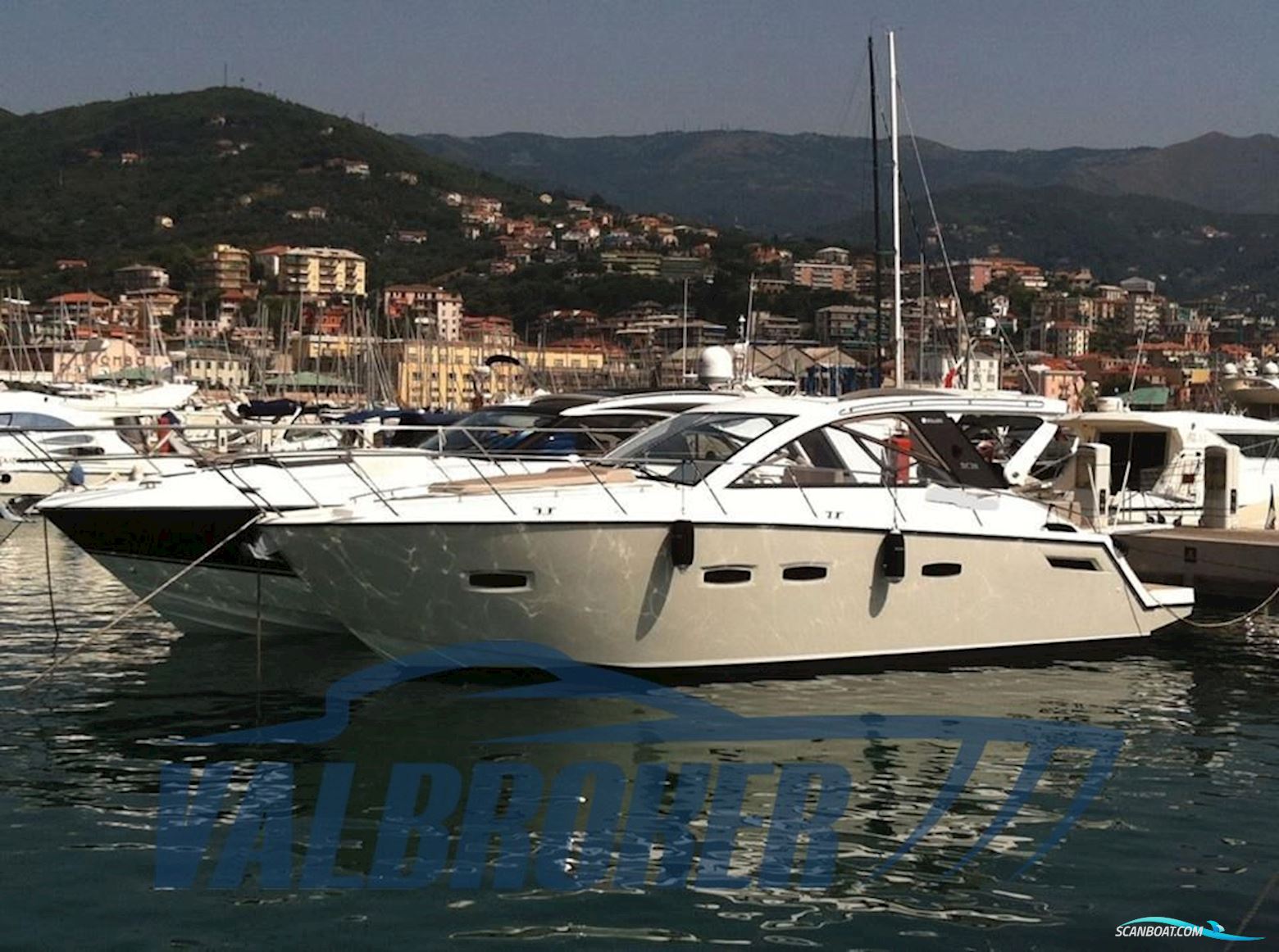 Sealine SC 35