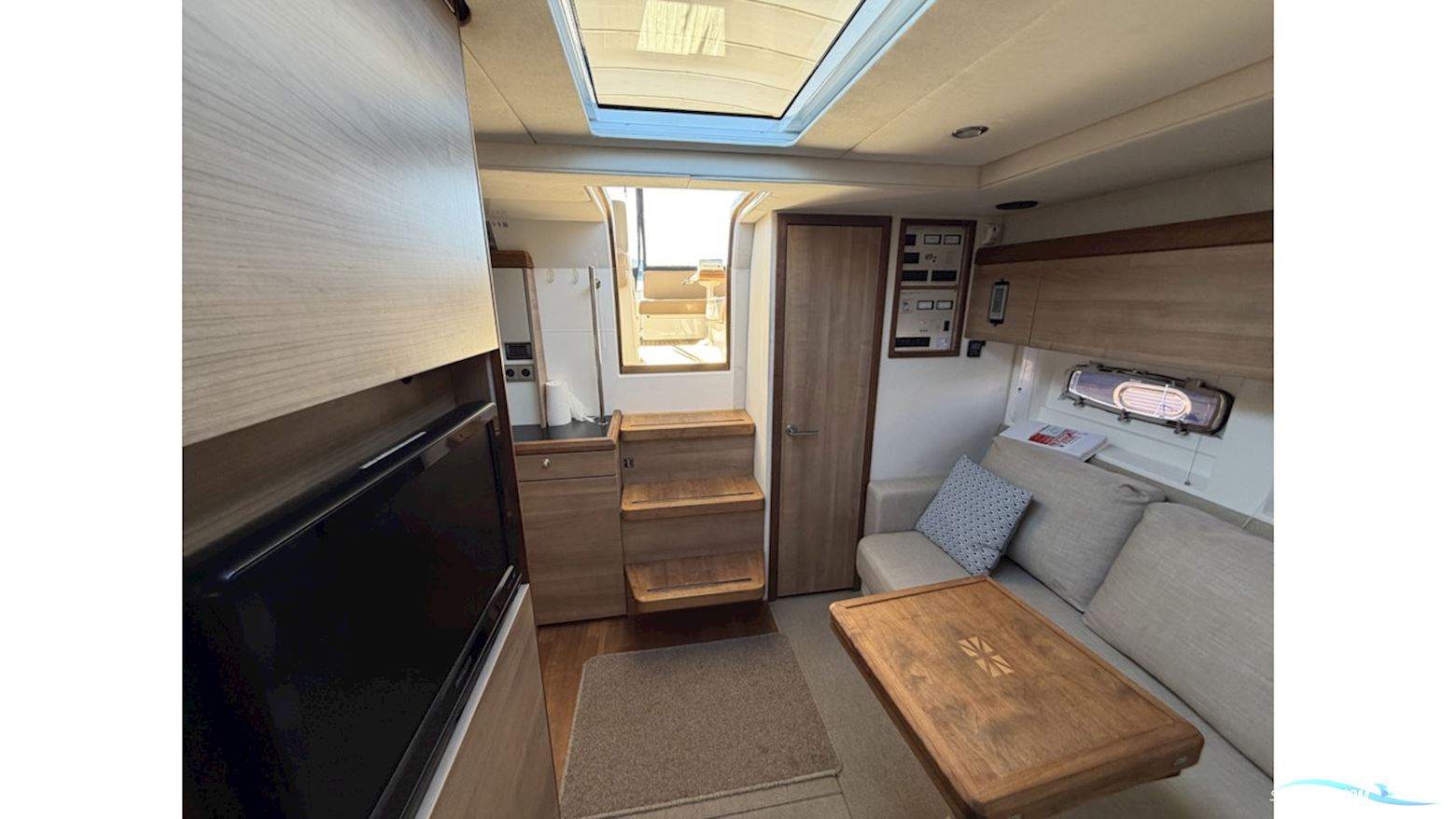 Sealine SC35