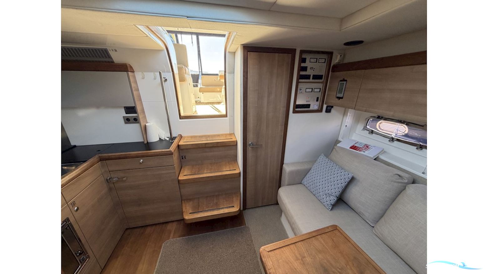 Sealine SC35