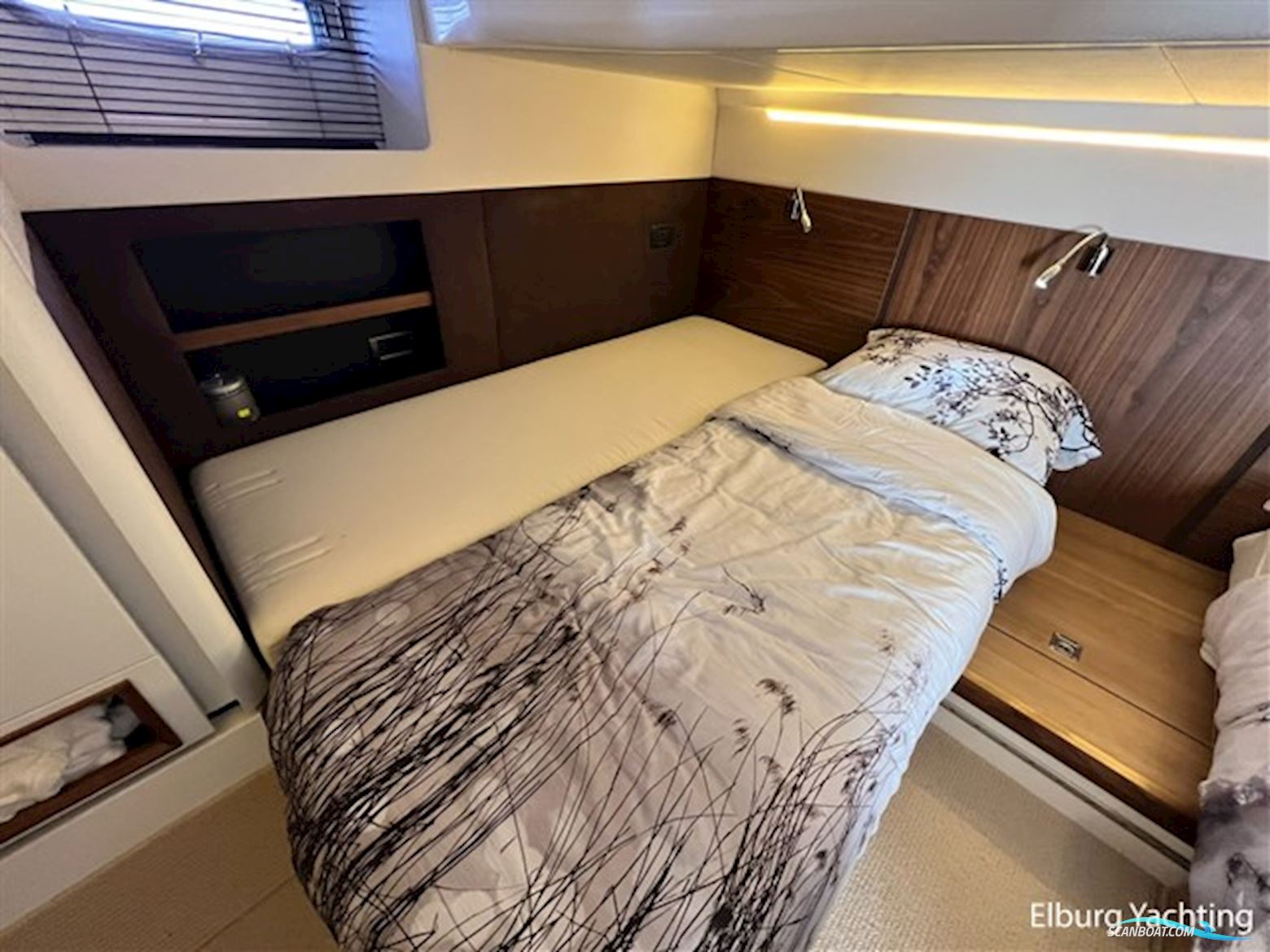 Sealine SC42 Custom