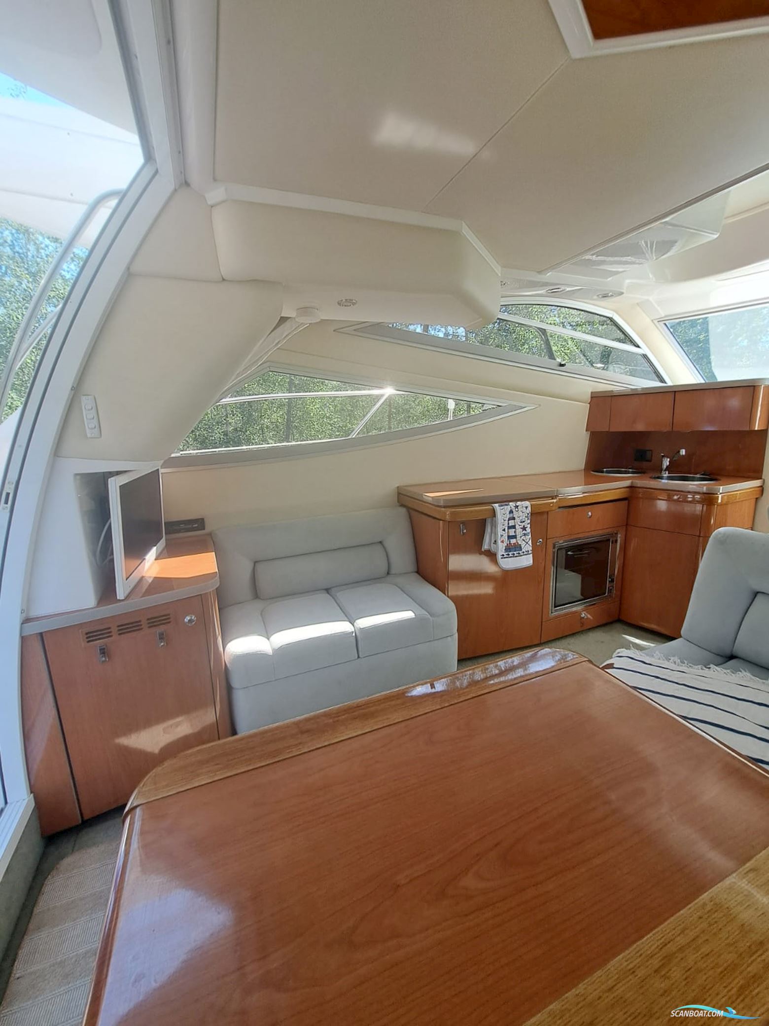 Sealine Sealine F34 Flybridge