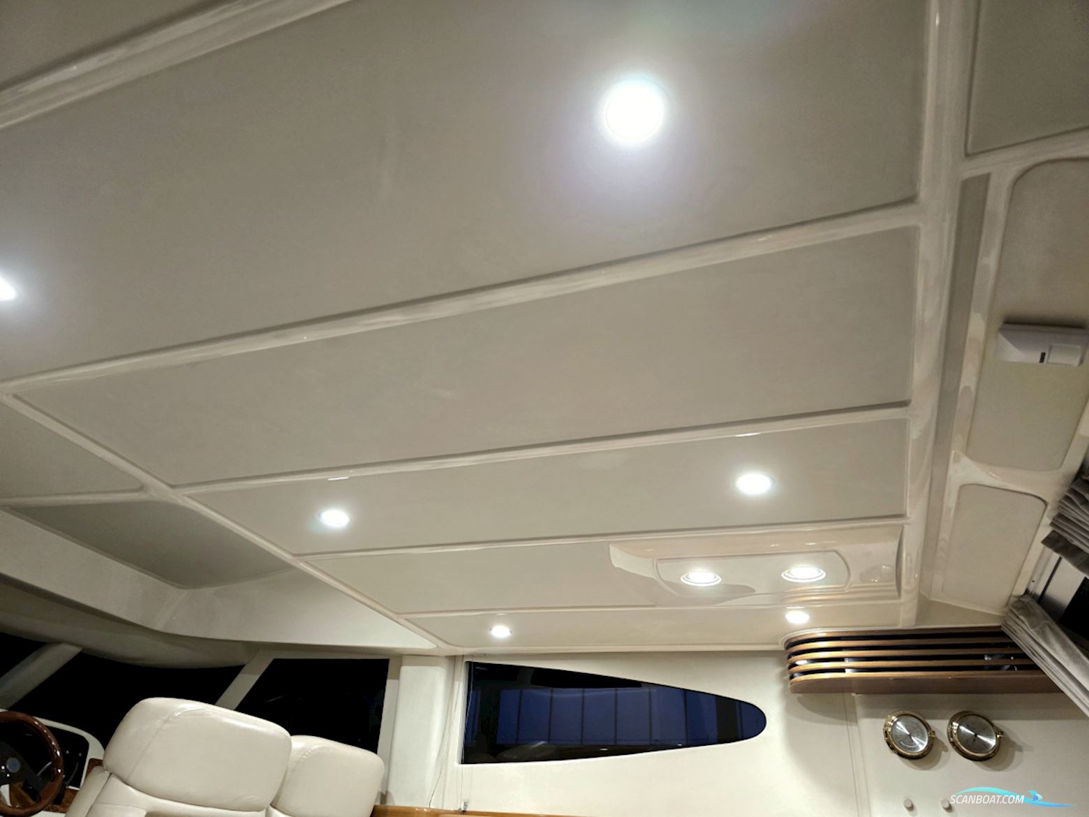 Sealine T47