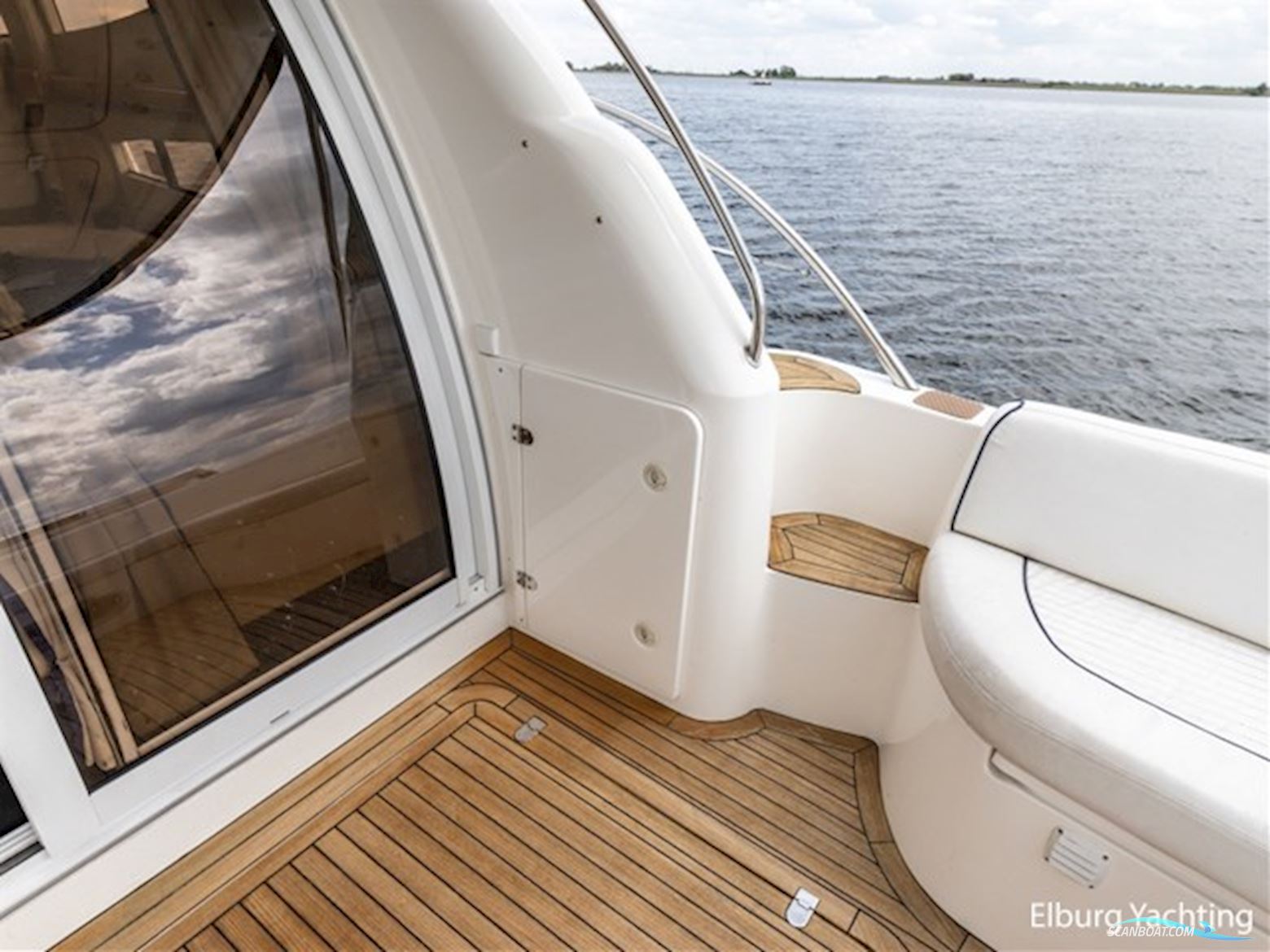 Sealine T47