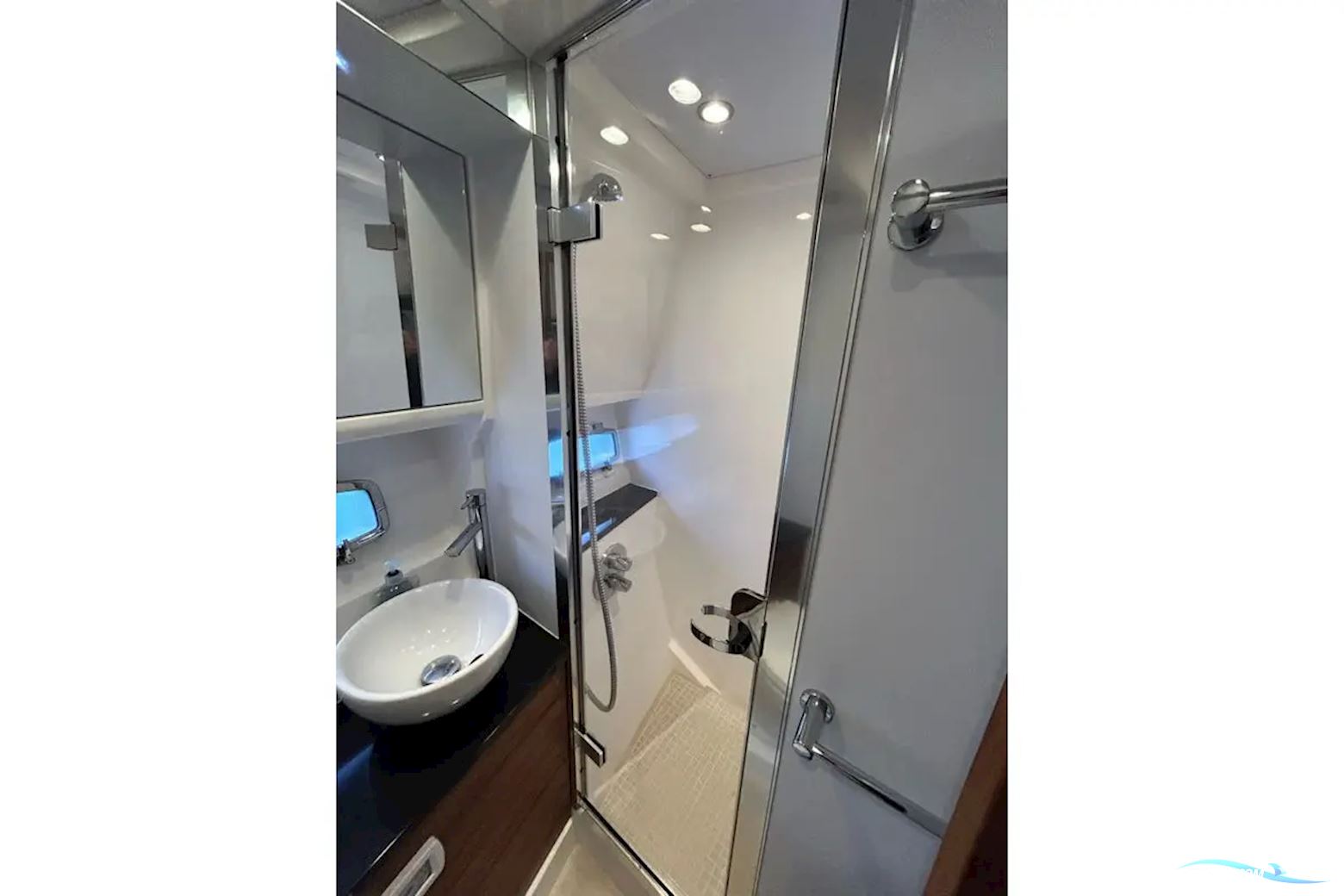 Sealine T50